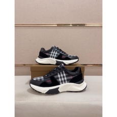 Burberry Low Shoes